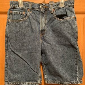 Men’s Levi’s shorts